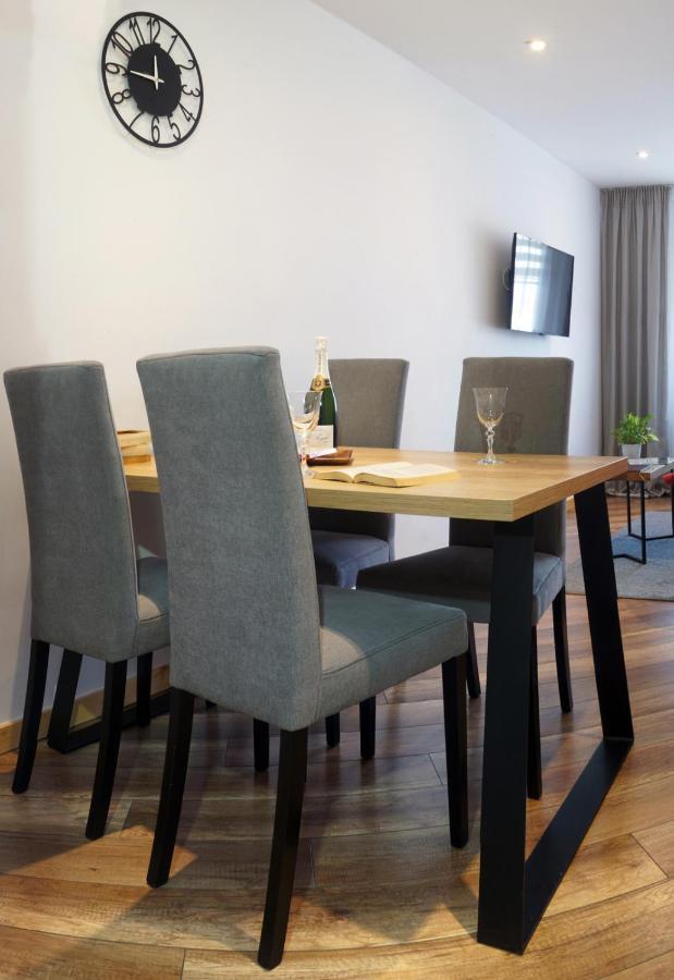 Kamienica Na Nowo Apartamenty 므랑고보 외부 사진